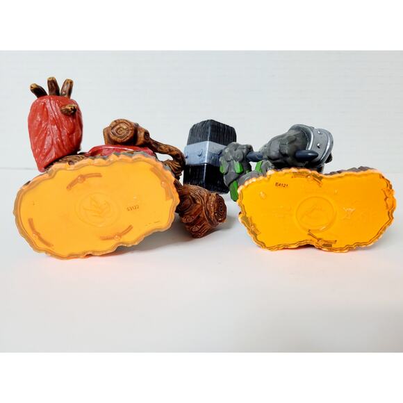 2 Skylanders Figures 2012 Giants Crusher‎ 84515888 Gnarly Tree Rex 85002888 - Picture 4 of 4